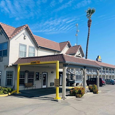 Days Inn By Wyndham Westley Exterior foto